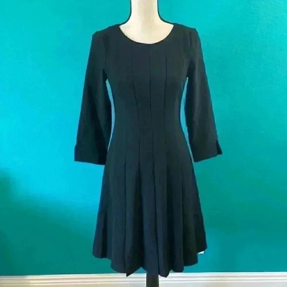 ⭐️ New with tags Eliza J Black Paneled Fit & Flare 3/4 Sleeve Stretch Dress